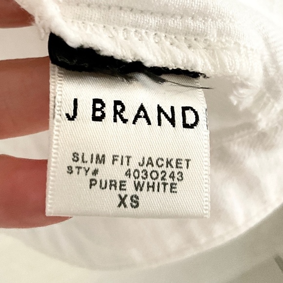 REVOLVE x J Brand Women’s Denim Trucker Jacket Optic White Size XS - Picture 10 of 13